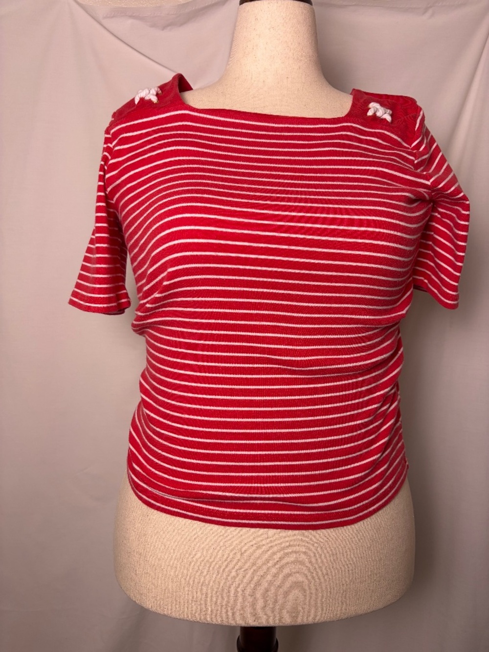Jones NY Nautical Themed Red &White Striped Short Sleeve Top Size M